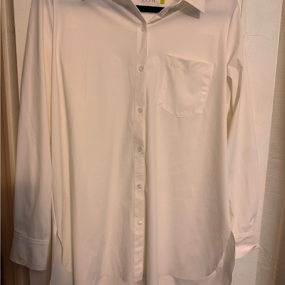 Lysse White Blouse Crisp Professional Top (lululemon type fabric) sweat proof